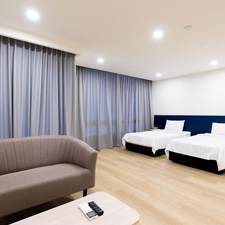 Ca Hotel And Residence Phuket - Sha Extra Plus Экстерьер фото