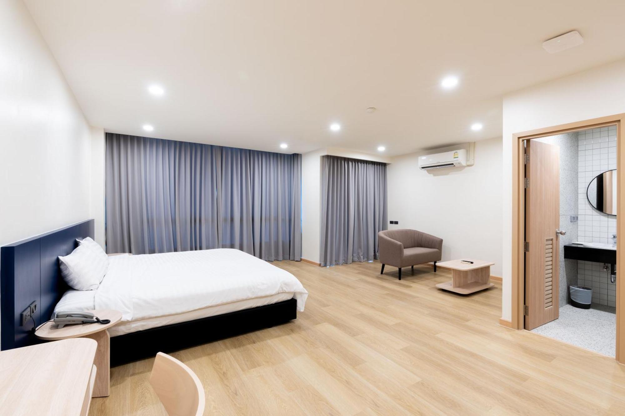 Ca Hotel And Residence Phuket - Sha Extra Plus Экстерьер фото