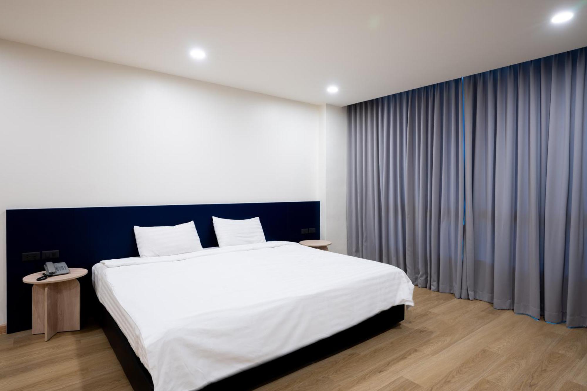 Ca Hotel And Residence Phuket - Sha Extra Plus Экстерьер фото