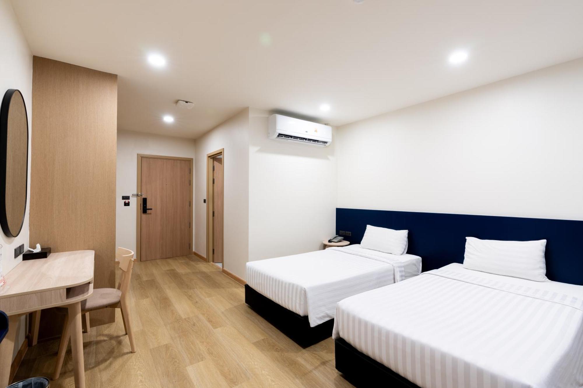 Ca Hotel And Residence Phuket - Sha Extra Plus Экстерьер фото
