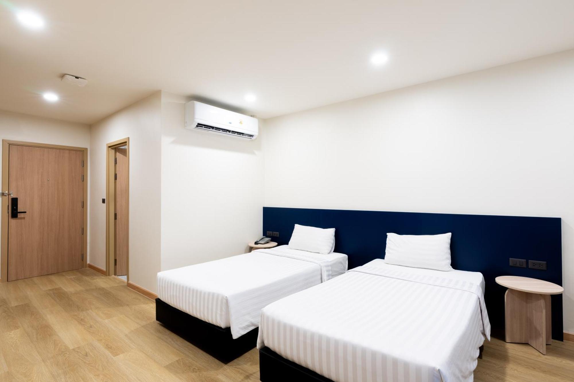 Ca Hotel And Residence Phuket - Sha Extra Plus Экстерьер фото