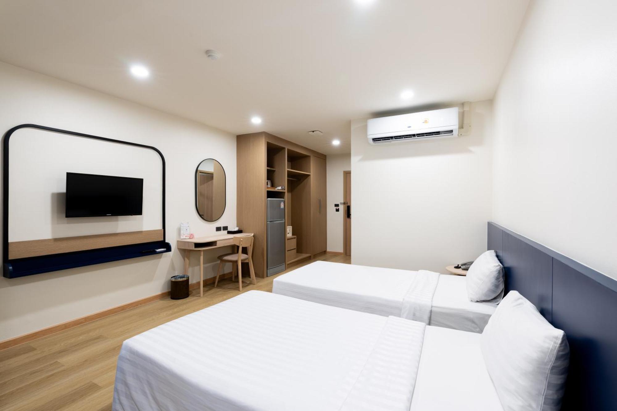 Ca Hotel And Residence Phuket - Sha Extra Plus Экстерьер фото