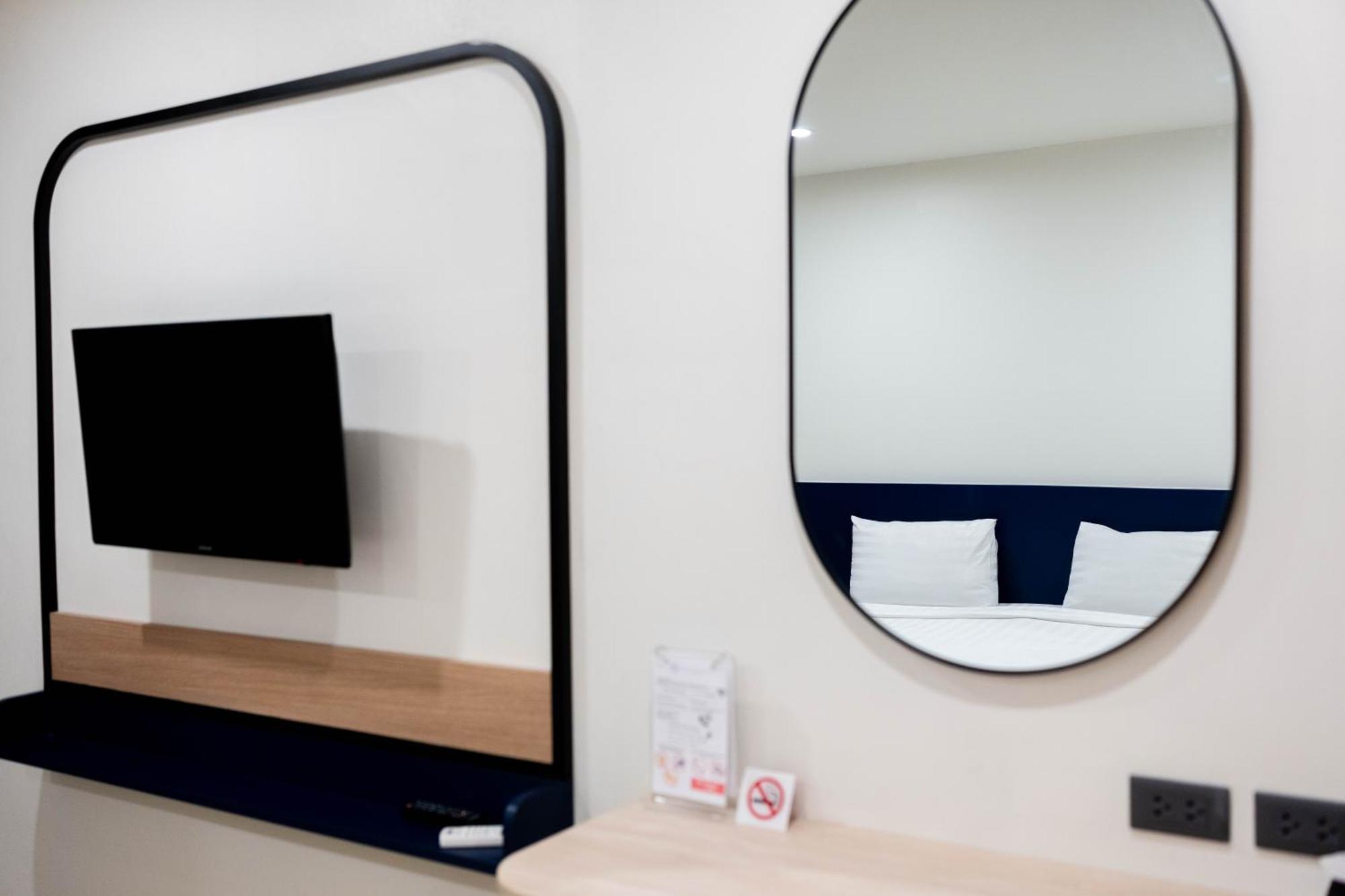 Ca Hotel And Residence Phuket - Sha Extra Plus Экстерьер фото